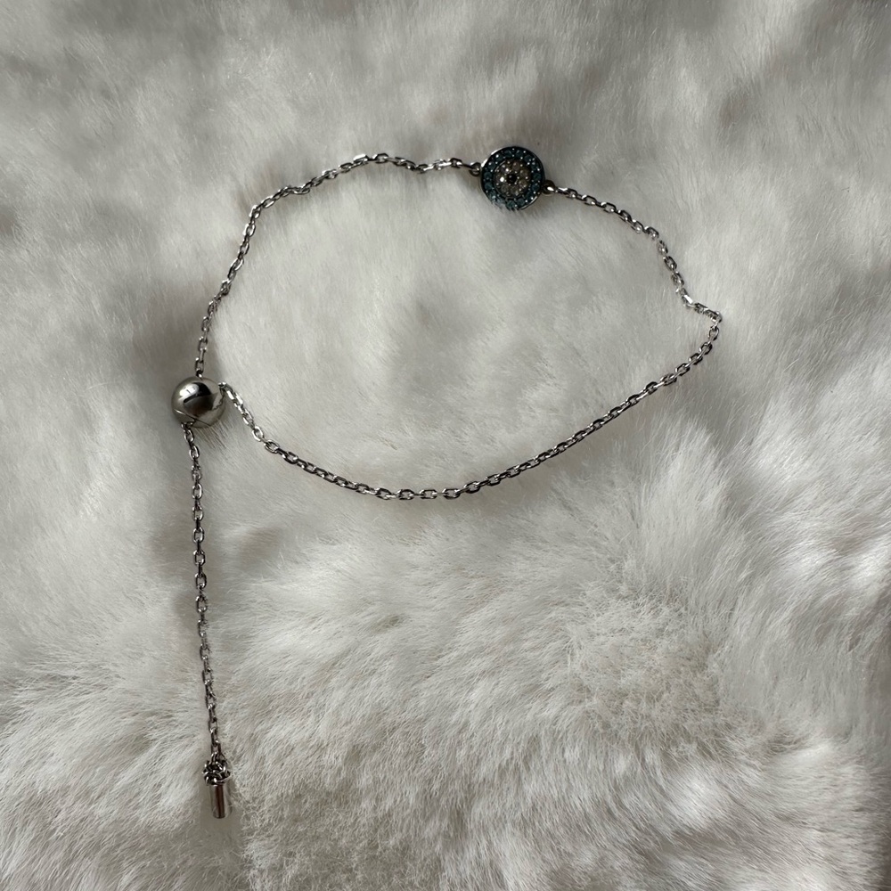 Swarovski Elegant Silver Chain bracelet